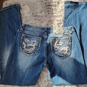 Miss Me women's embellished Signature Boot jeans size 32